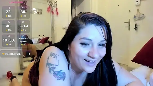 EVELYNA88 online show from May 4, 7:50 pm
