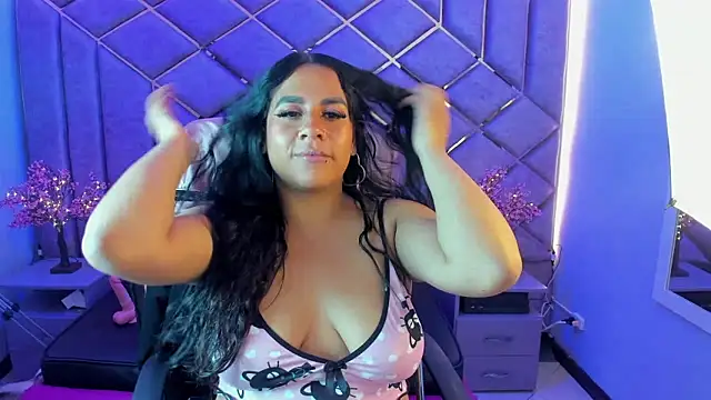 Scarlett Moom online show from June 21, 5:22 am