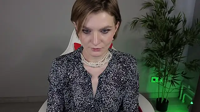 BjorkLight online show from March 7, 3:57 am