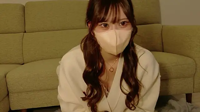 ukachan  online show from March 10, 2:32 pm