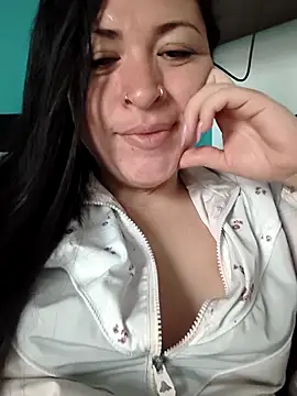 Ayleen Miller online show from March 17, 12:42 pm