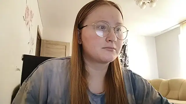 AnikaLipps online show from June 27, 12:22 pm