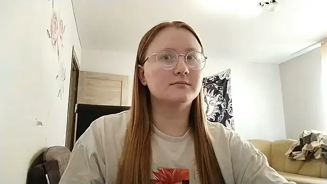 AnikaLipps online show from June 18, 3:06 pm
