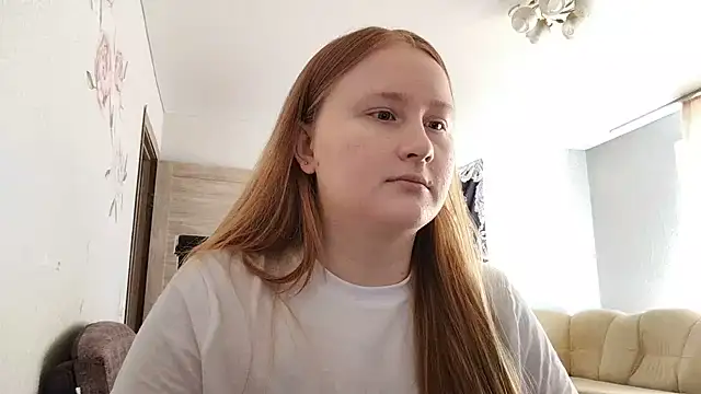 AnikaLipps online show from July 15, 2:44 pm