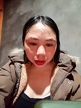 Pretty girl 2 online show from March 10, 12:31 pm