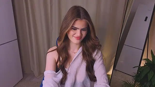 404CUTIE  online show from May 5, 5:32 am