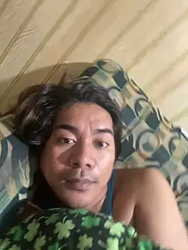 hazelicious2796 online show from February 17, 8:13 am