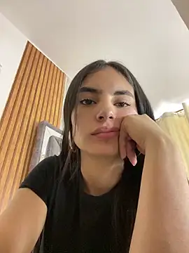 scarleth zin online show from February 20, 6:20 pm