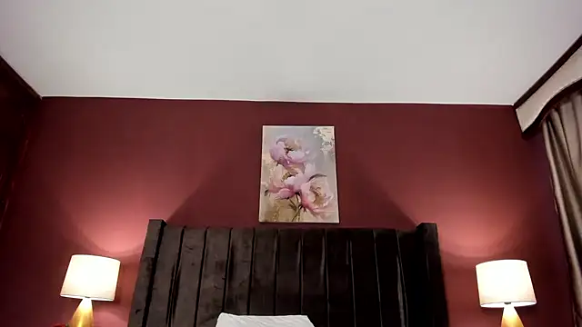  MiLa Dyva online show from June 15, 1:22 pm