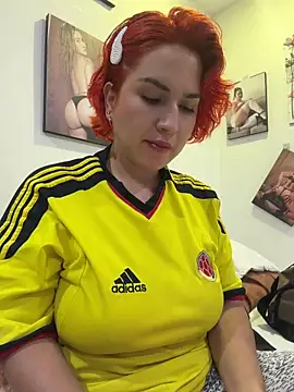 violet-grey online show from June 18, 3:52 am