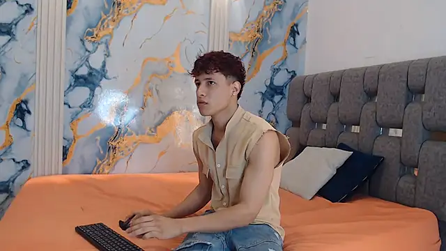 YOUNG BOYS HELL online show from July 21, 7:20 am
