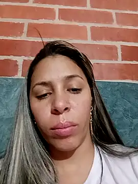 kiki milu online show from May 1, 10:57 pm