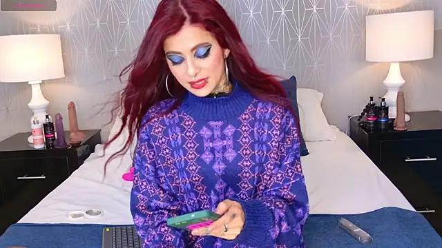 AntonellaEscudero online show from July 1, 2:44 am
