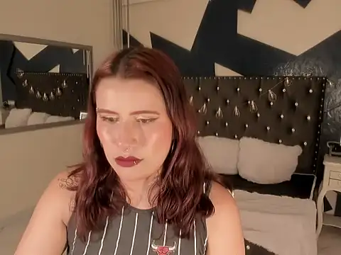 sara gray   online show from March 13, 6:53 pm