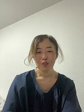 hanaworld online show from April 27, 2:14 pm