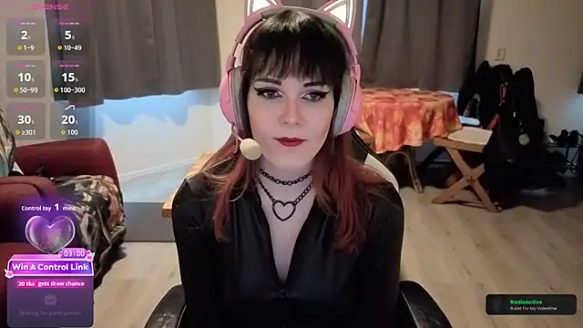 Samanteased online show from May 2, 5:05 pm