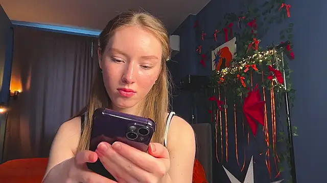 Anna Kare online show from February 26, 6:45 am