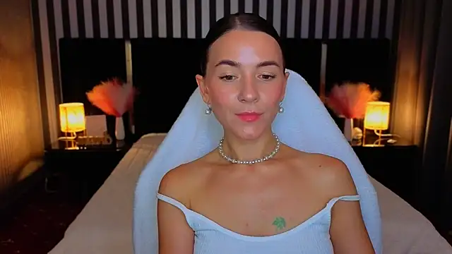 GracefulMichelle online show from July 19, 7:16 pm