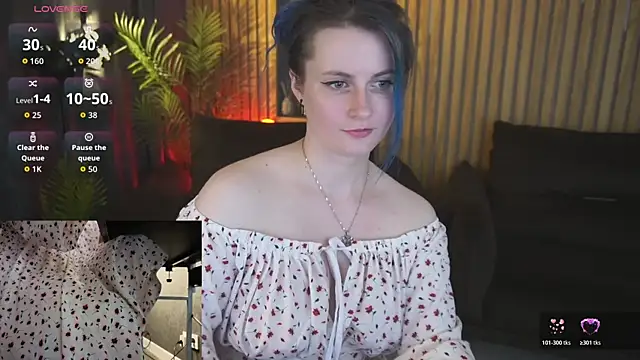 AlisaGracee online show from May 15, 1:14 pm