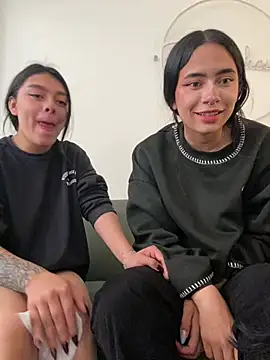 Lummii  online show from June 23, 7:12 pm