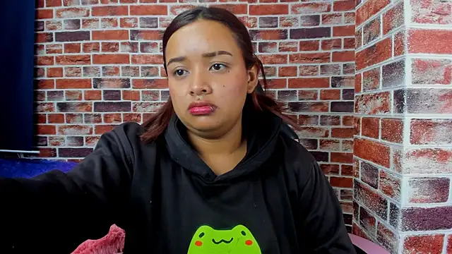 Sienna Lux01 online show from March 18, 2:27 am