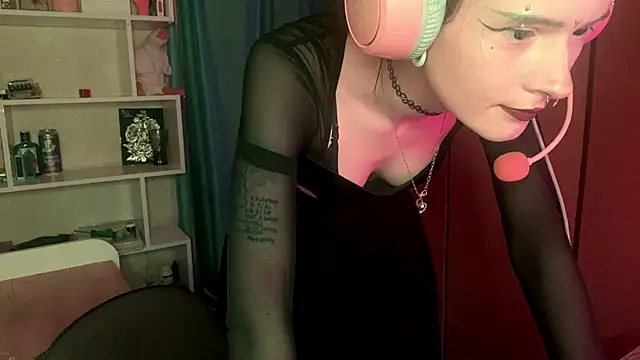 MabelDefina online show from February 24, 11:20 am