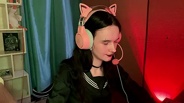 MabelDefina online show from March 6, 11:27 am