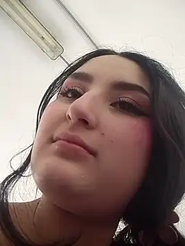 zoe moon   online show from May 2, 5:49 pm