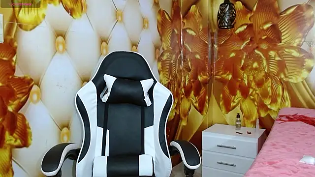 isabella barbie online show from March 2, 4:56 am