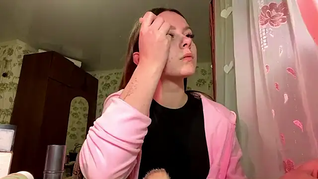 StephaniCute online show from March 16, 5:28 pm