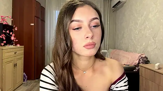 StephaniCute online show from May 31, 4:35 pm