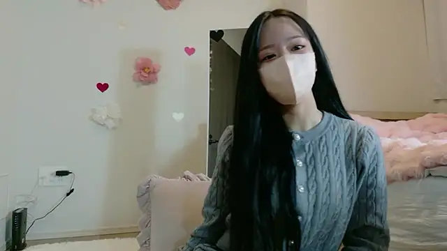 maichan v online show from March 18, 10:09 am