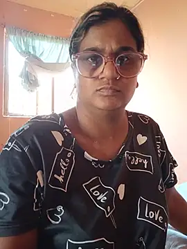indianstrawberrylips4u online show from July 23, 9:17 am