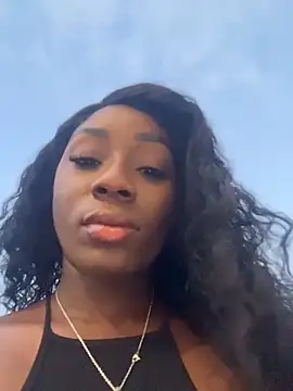 ZarahFerreira online show from May 27, 11:24 pm