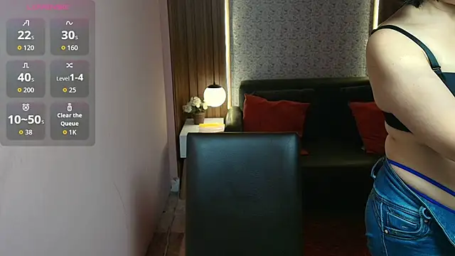 MoriahStorm online show from July 30, 12:50 pm