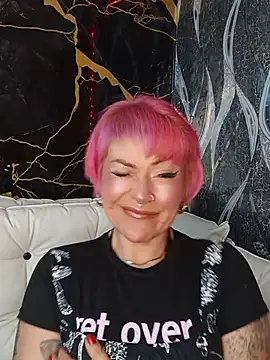 lady polka online show from March 20, 6:35 pm