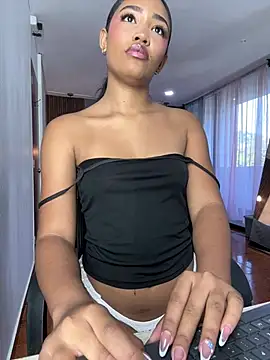 kali rousse online show from July 14, 12:10 pm