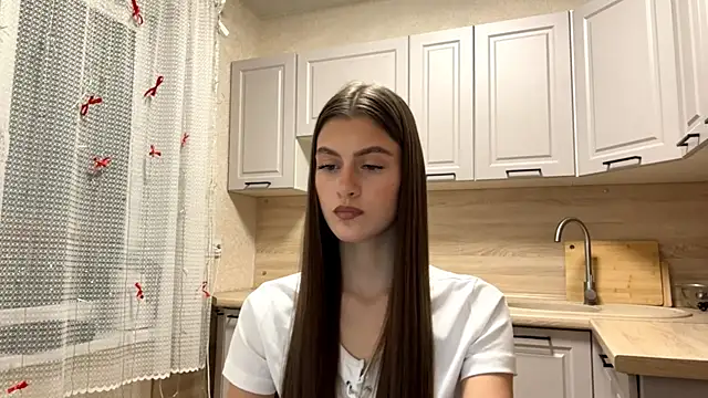 SwappingFate online show from March 15, 1:02 pm