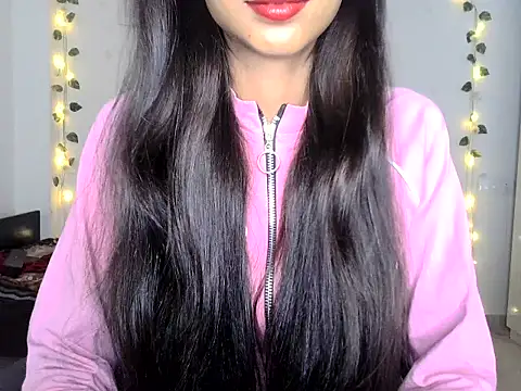 SIKSHA SINGH online show from June 2, 8:21 pm