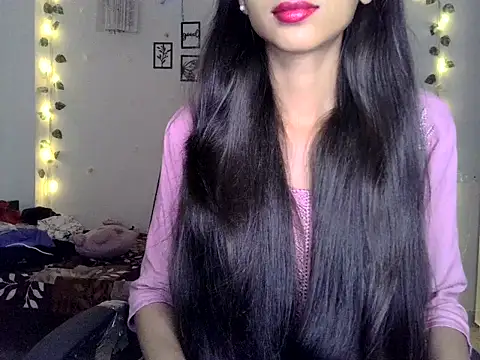 SIKSHA SINGH online show from May 27, 3:14 am