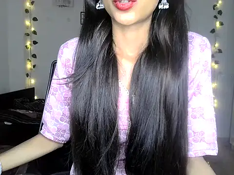 SIKSHA SINGH online show from May 31, 6:31 pm
