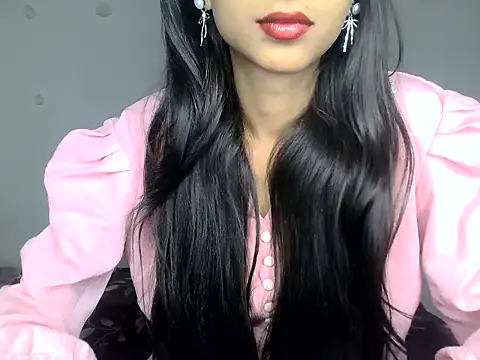 SIKSHA SINGH online show from May 3, 6:33 pm