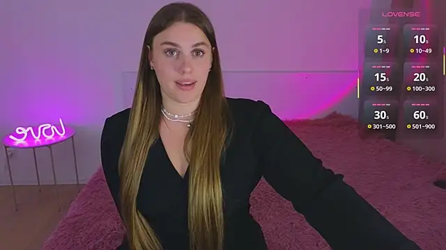 Milana Monroe online show from July 12, 6:20 pm
