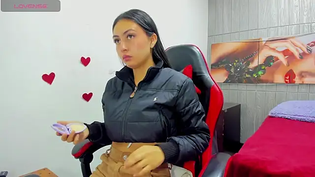 angell cooper8 online show from March 18, 12:43 pm