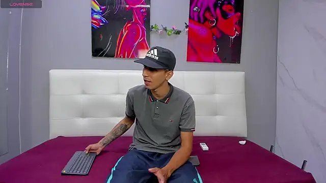 ahsly78Bryan online show from July 13, 7:58 pm