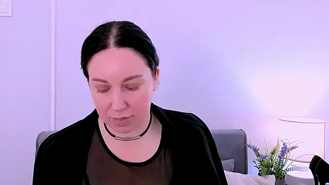 MiaFair online show from May 15, 4:43 pm