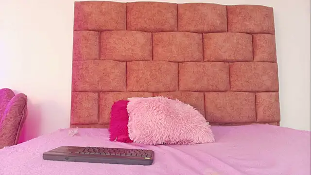 Fulll Ass Nastyy online show from March 18, 2:33 pm