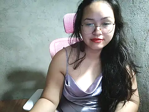 wildchinita00 online show from August 1, 9:28 pm