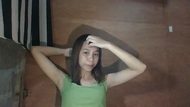 JackyPetite27 online show from March 19, 12:53 pm