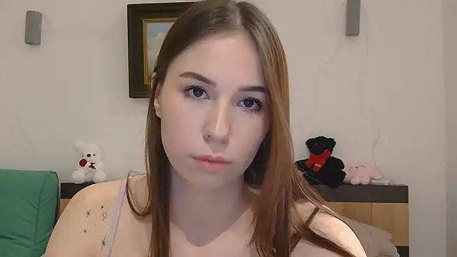 RevolutionAstra online show from March 9, 6:22 pm